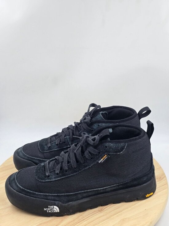 The North Face Clyffe Mid Insulated Waterproof Shoes Mens sz 10.5